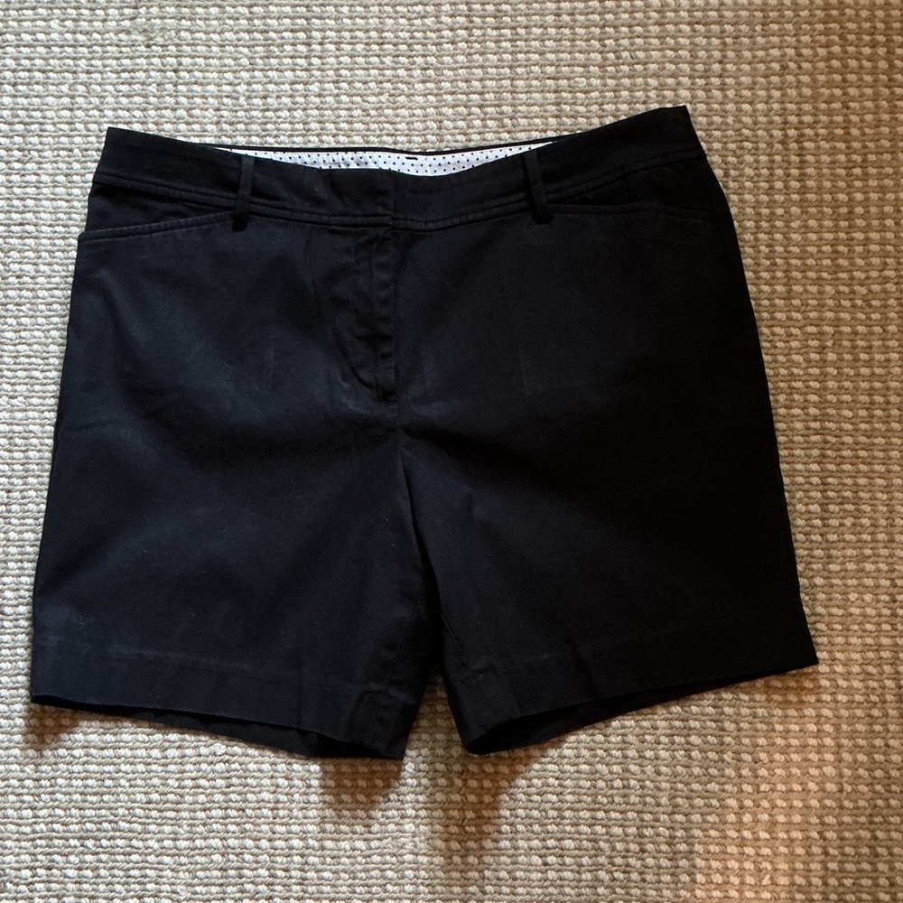 Black Women's Stretch Chino Shorts